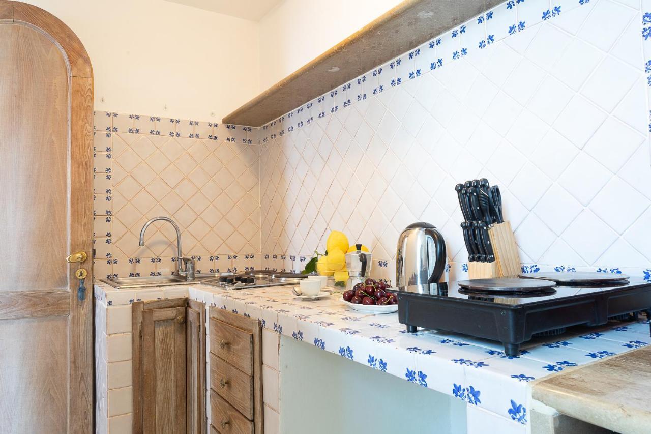 Villa Castello Apartments Капри Экстерьер фото