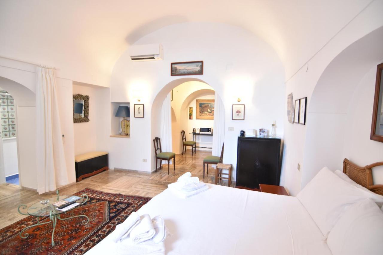 Villa Castello Apartments Капри Экстерьер фото